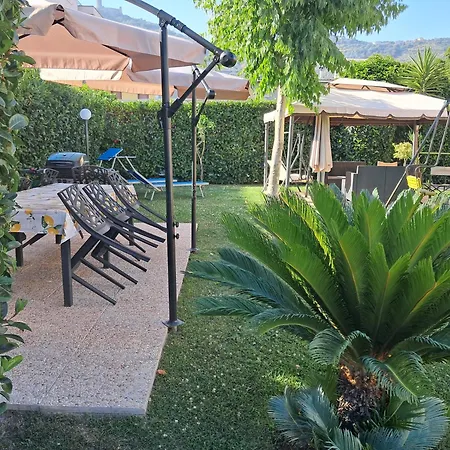 Appartamento Vesuvio Con Piscina Privata In Uso Esclusivo * SantʼAntonio Abate
