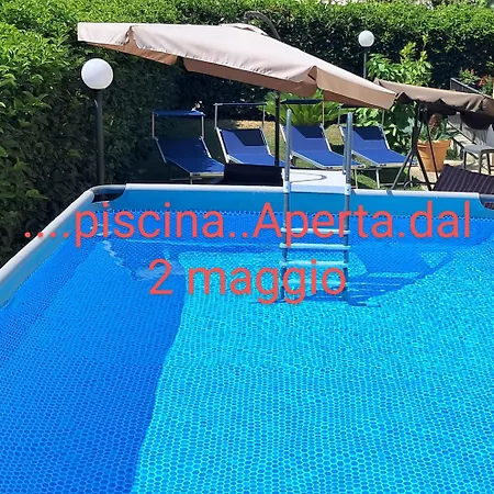 Apartamento Appartamento Con Piscina Riservata In B&B SantʼAntonio Abate